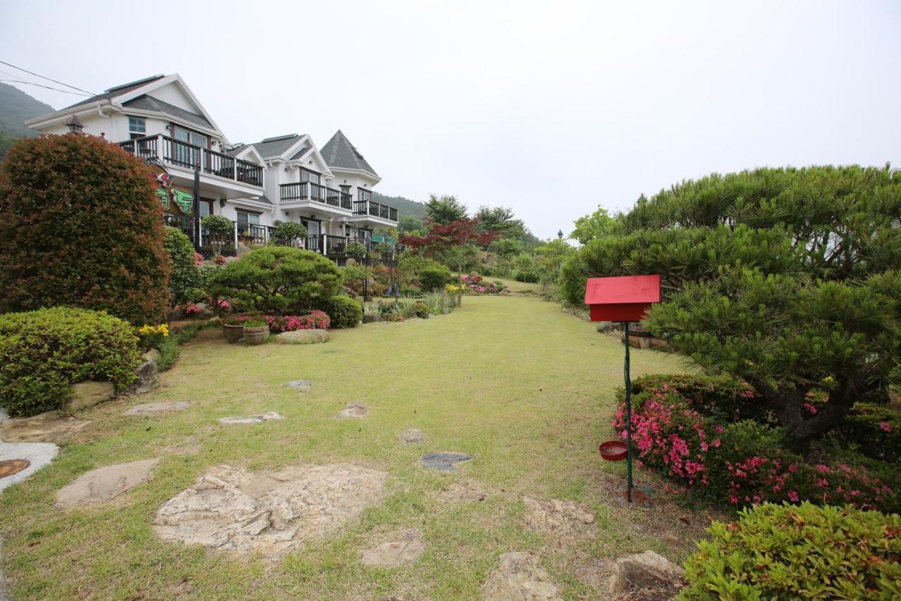 Didimdol Pension Geoje Esterno foto